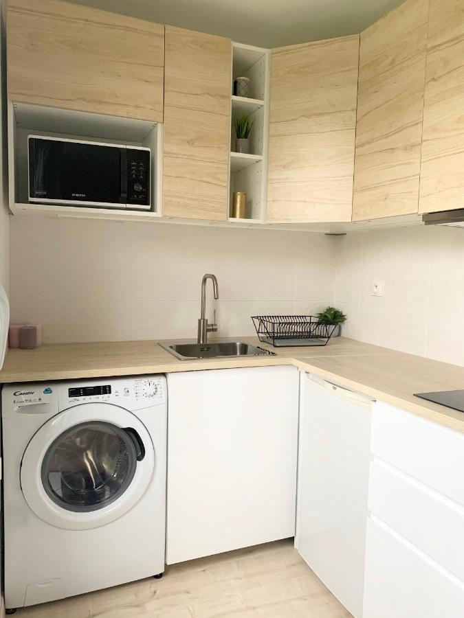 Studio 30M2 - Au Pied De La Gare - Parking Cergy Ngoại thất bức ảnh