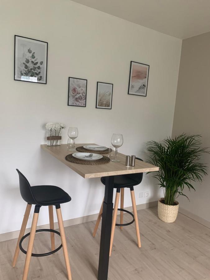 Studio 30M2 - Au Pied De La Gare - Parking Cergy Ngoại thất bức ảnh