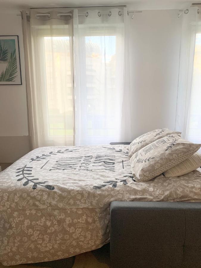 Studio 30M2 - Au Pied De La Gare - Parking Cergy Ngoại thất bức ảnh
